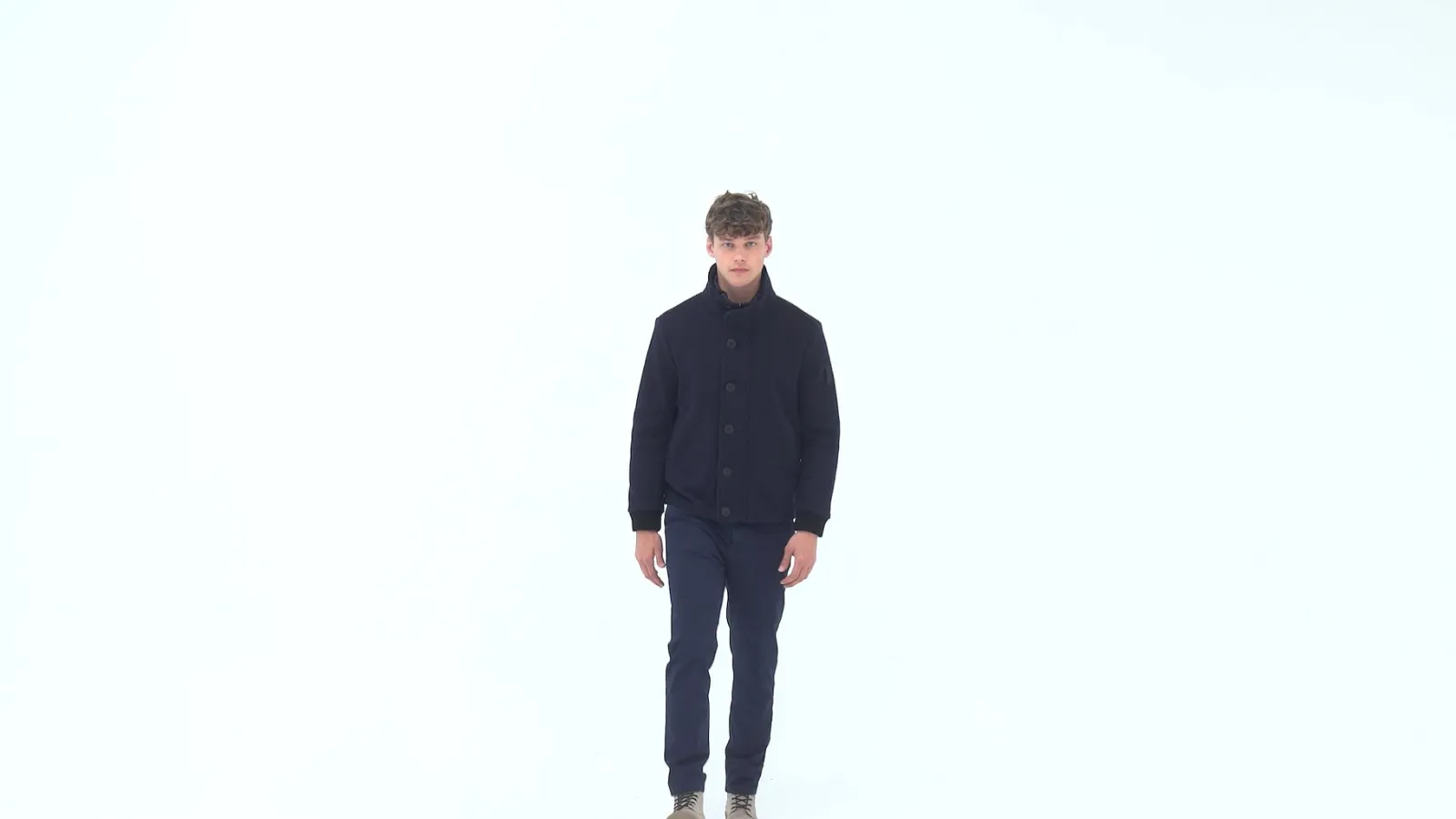 cappotto_corto_in_lana_cotta_con_bottoni_6.webp Uomo Bomboogie Cappotti>Cappotto Corto In Lana Cotta Con Bottoni