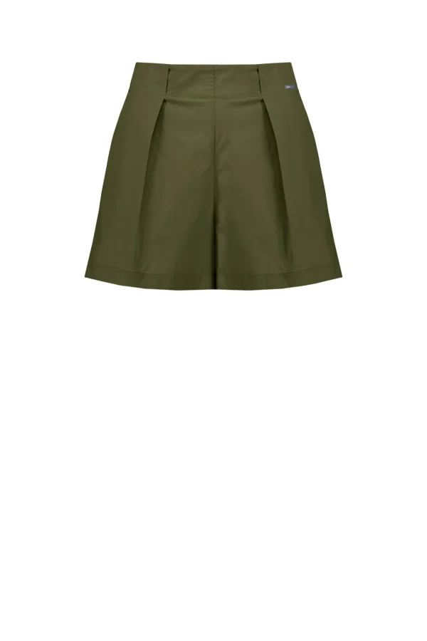 Donna Bomboogie Bermuda & Shorts>Shorts Con Pince